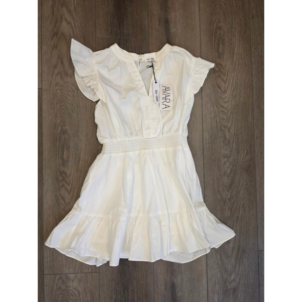 NWT Day + Moon‎ Large White Boutique V-neck Ruffle Cap Sleeve Sammy Mini Dress